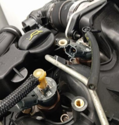 Moteur CITROEN C4 PICASSO 1 Photo n°6