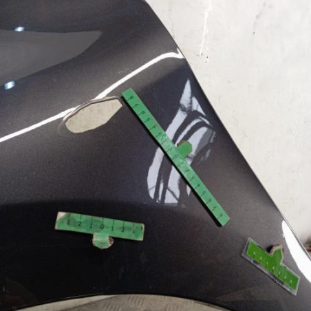 Aile avant gauche TOYOTA AURIS 1