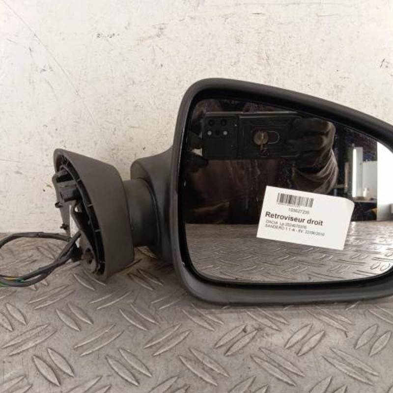 Retroviseur droit DACIA SANDERO 1