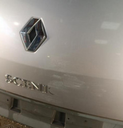 Malle/Hayon arriere RENAULT SCENIC 2 Photo n°3