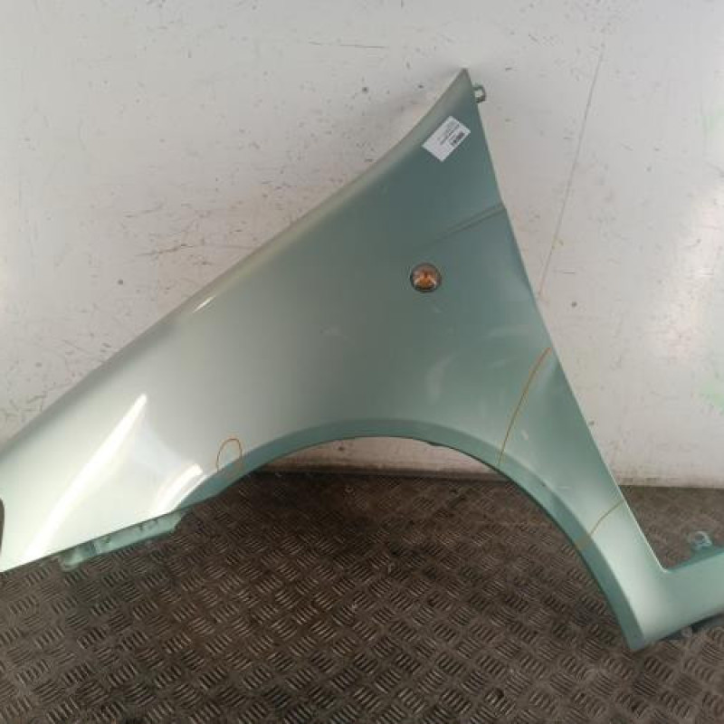 Aile avant gauche FIAT PUNTO 2