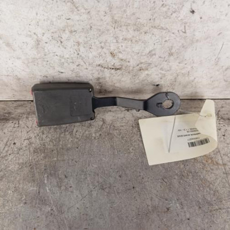 Attache ceinture avant droit FIAT PUNTO 2