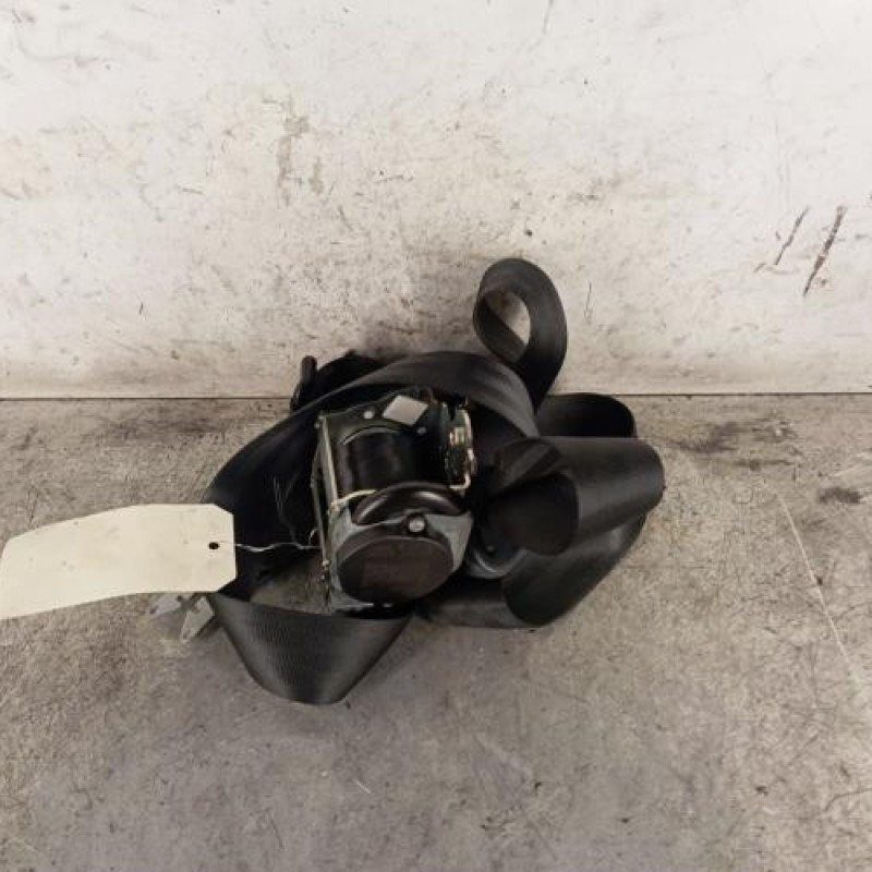 Attache ceinture avant gauche RENAULT MEGANE 3