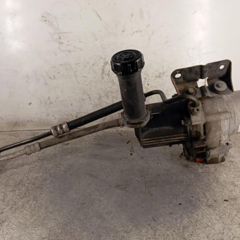 Pompe de direction PEUGEOT 307