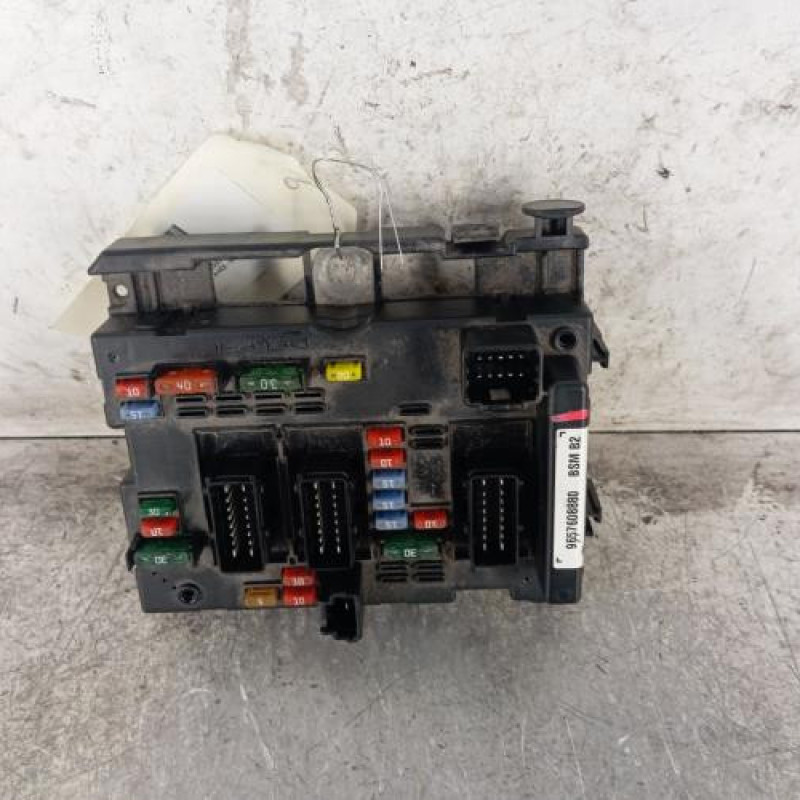 Boitier servitude moteur (BSM) PEUGEOT 206