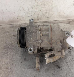 Compresseur clim BMW SERIE 1 E87 Photo n°1