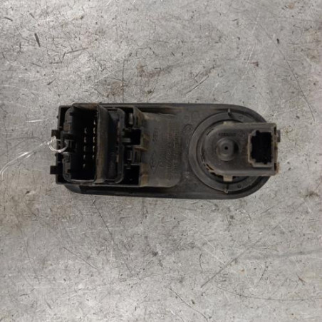 Interrupteur de leve vitre avant gauche RENAULT TRAFIC 2