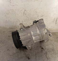 Compresseur clim FORD FIESTA 7