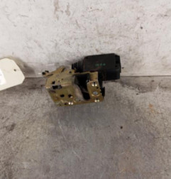 Serrure arriere droit PEUGEOT 106 Photo n°1
