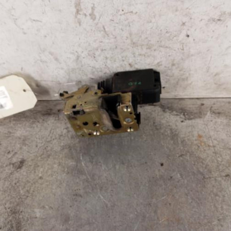Serrure arriere droit PEUGEOT 106 Photo n°1