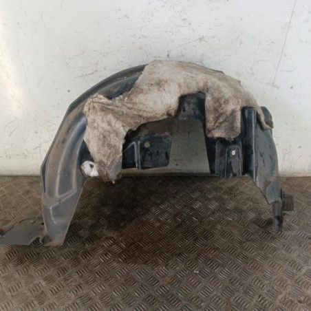 Pare boue arriere gauche PEUGEOT 2008 2