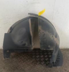 Pare boue avant gauche RENAULT TRAFIC 2