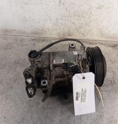 Compresseur clim RENAULT MEGANE 3 Photo n°1