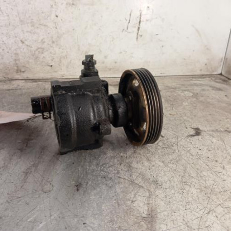 Pompe de direction RENAULT CLIO 2