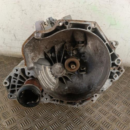 Boite de vitesses OPEL CORSA E Photo n°1