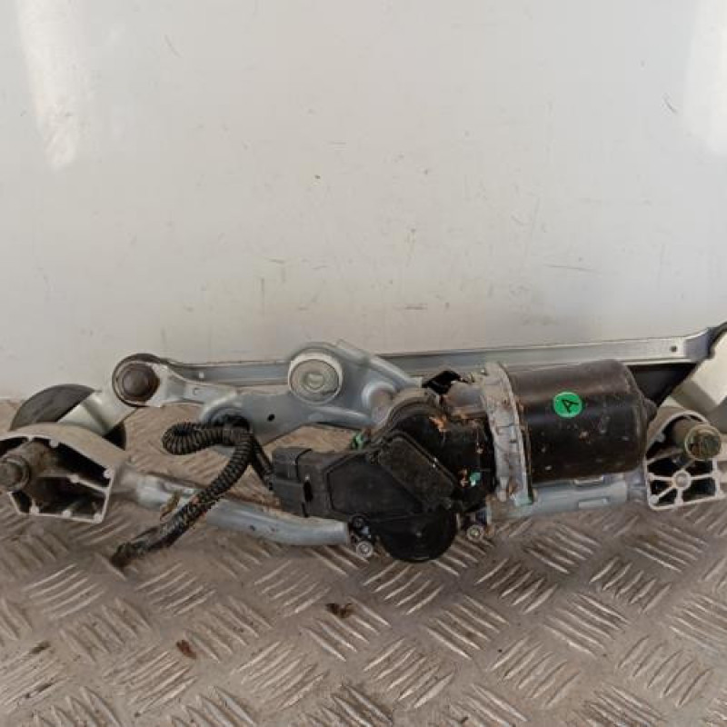Moteur essuie glace avant NISSAN JUKE 1 Moteur essuie glace avant NISSAN JUKE 1