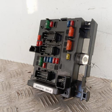Boitier servitude moteur (BSM) PEUGEOT 206