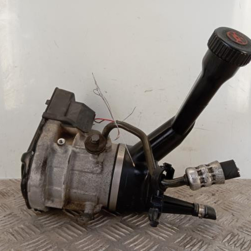 Pompe de direction PEUGEOT 308 1 SW