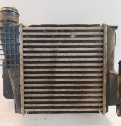 Echangeur air (Intercooler) PEUGEOT 308 2 Photo n°1