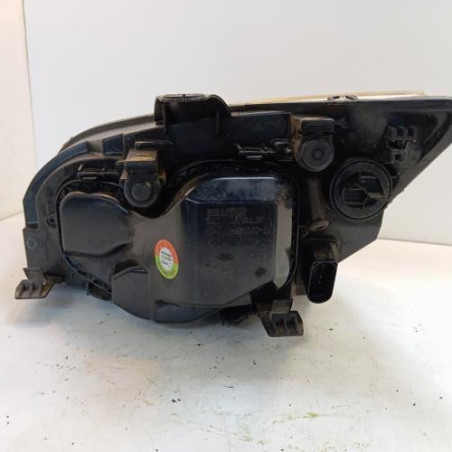 Optique avant principal droit (feux)(phare) FORD FOCUS 2