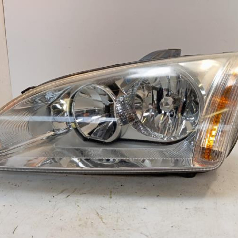 Optique avant principal gauche (feux)(phare) FORD FOCUS 2