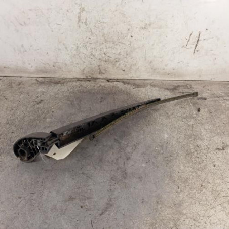 Bras essuie glace arriere VOLVO V 70 2