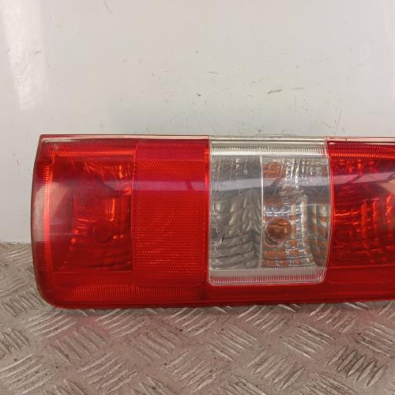 Feu arriere principal droit (feux) FORD TOURNEO CONNECT 1