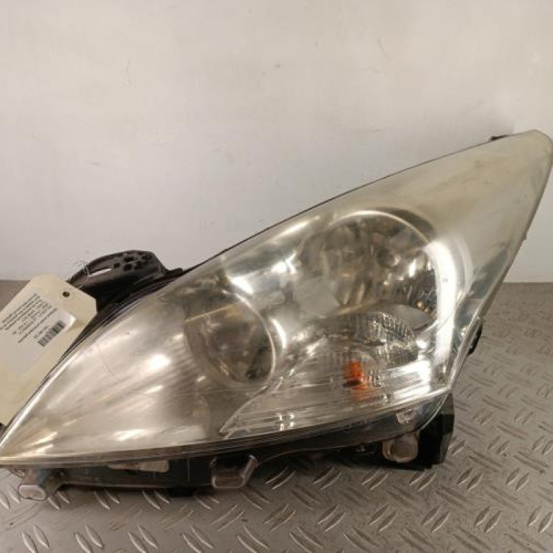 Optique avant principal gauche (feux)(phare) PEUGEOT 5008 1