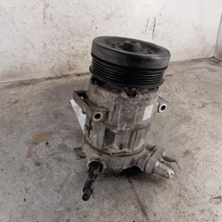 Compresseur clim OPEL CORSA D Photo n°1