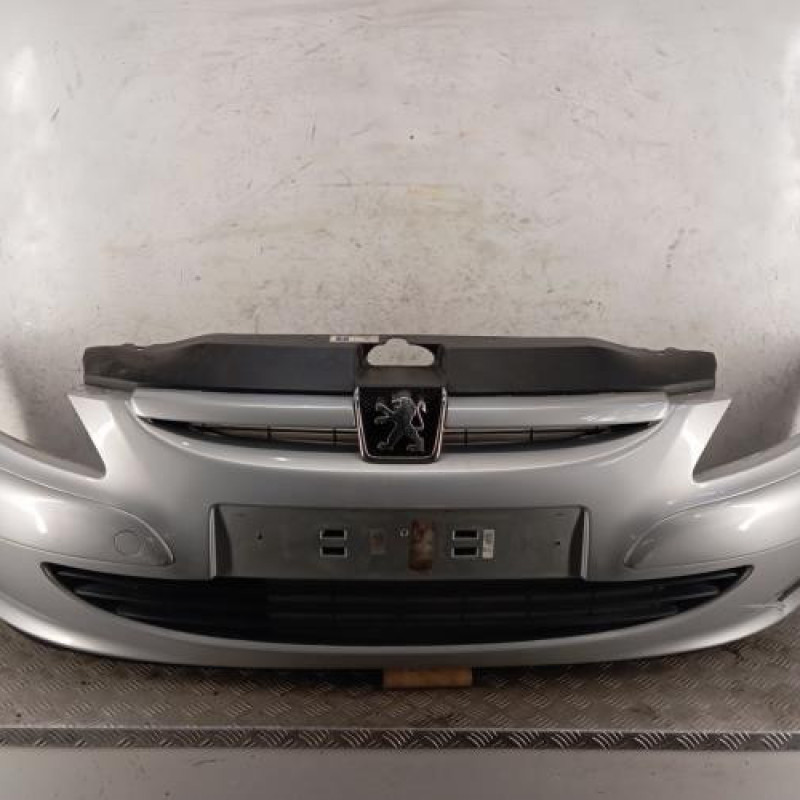 Pare choc avant PEUGEOT 307