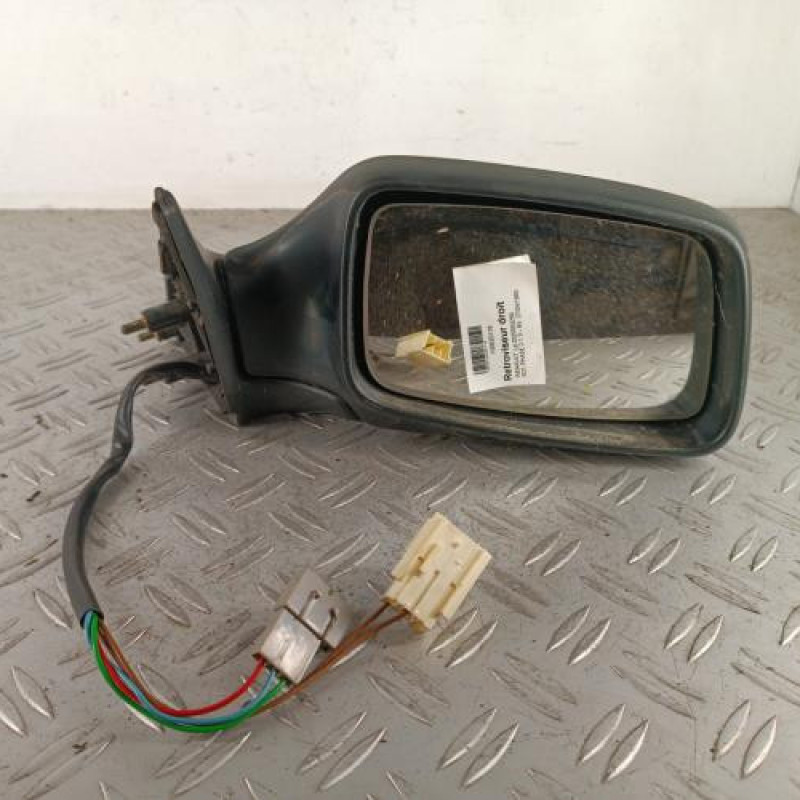 Retroviseur droit RENAULT R21