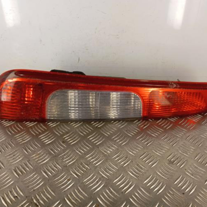 Feu arriere principal gauche (feux) FORD C-MAX 1