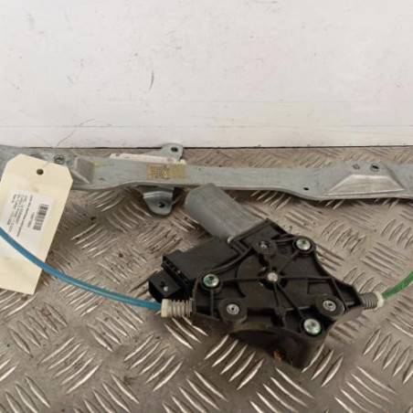 Leve vitre electrique avant gauche OPEL CORSA D Photo n°1