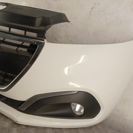 Pare choc avant PEUGEOT 208 1