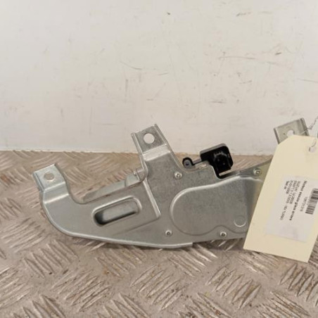 Moteur essuie glace arriere SUZUKI SWIFT 3