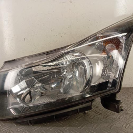 Optique avant principal gauche (feux)(phare) CHEVROLET CRUZE Photo n°1