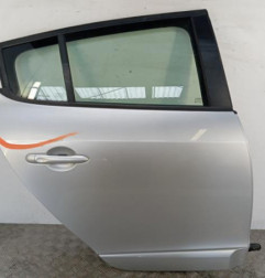 Porte avant droit RENAULT MEGANE 3 Photo n°1