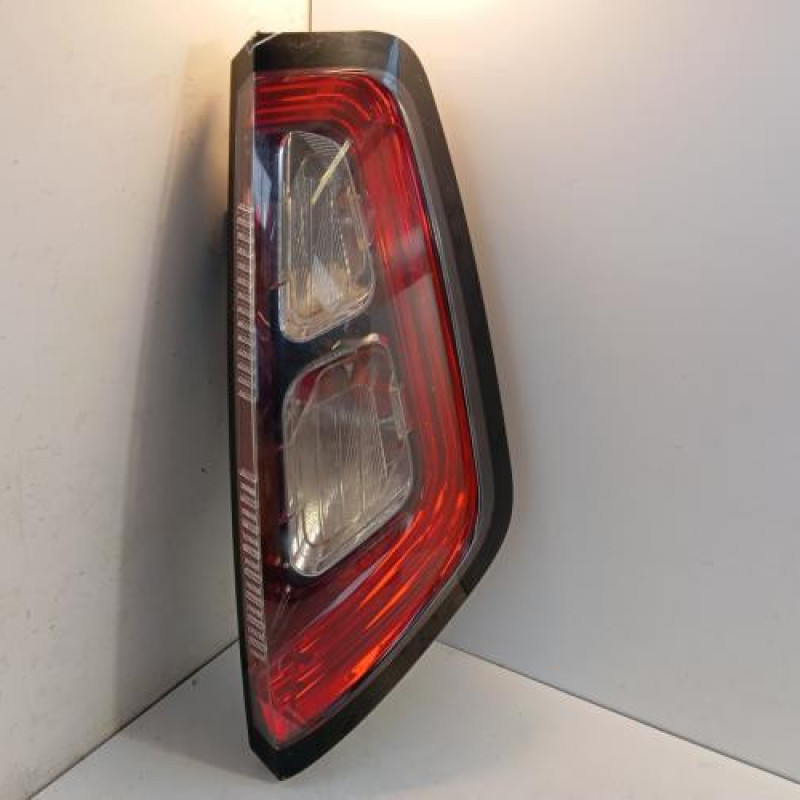Feu arriere principal droit (feux) FIAT PUNTO 3