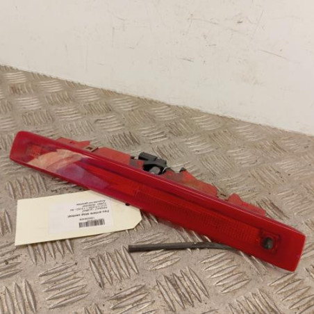 Feu arriere stop central RENAULT CLIO 3