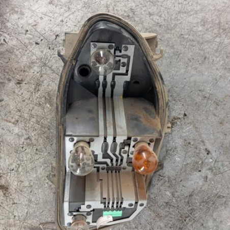 Platine feu arriere droit RENAULT CLIO 3 Photo n°1