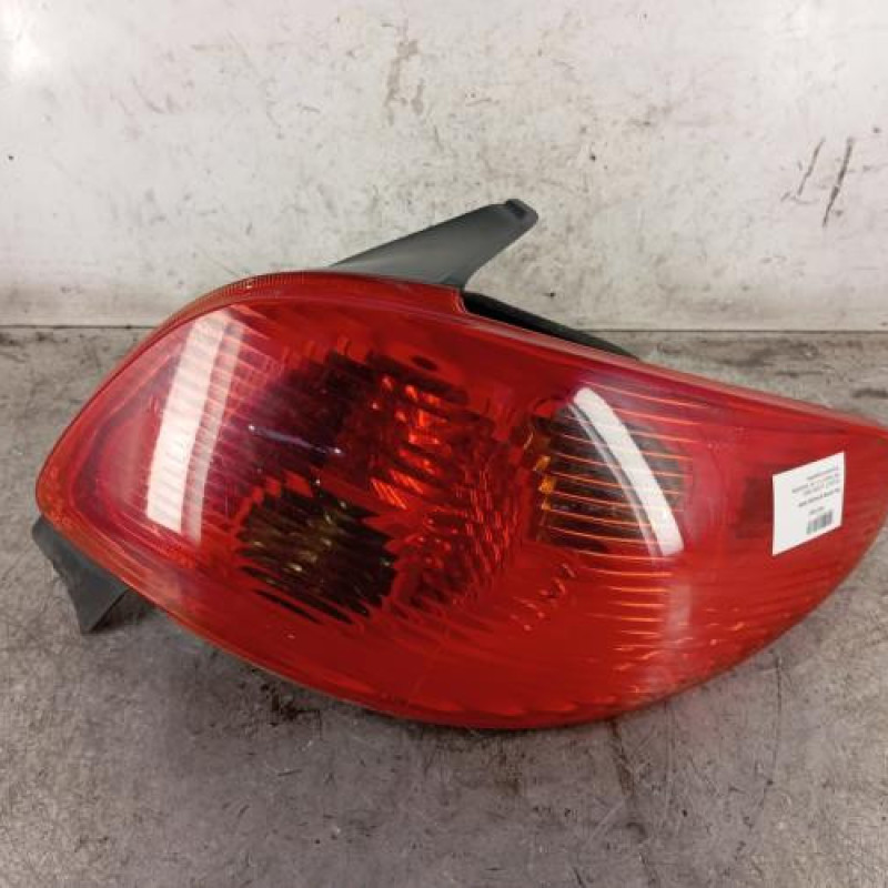 Feu arriere principal droit (feux) PEUGEOT 206