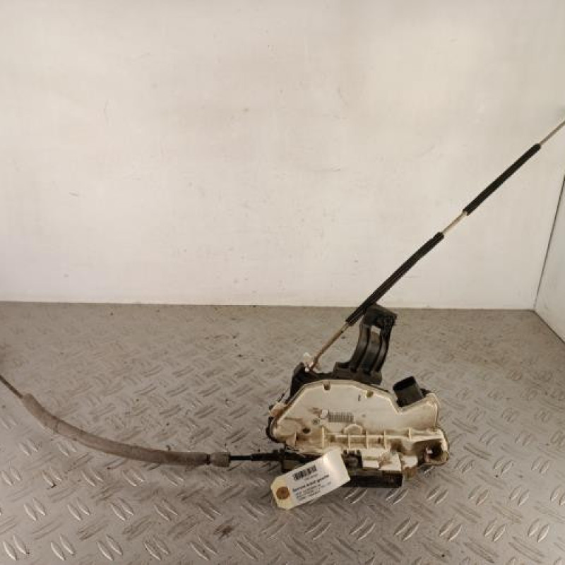 Serrure avant gauche SEAT IBIZA 4 Serrure avant gauche SEAT IBIZA 4