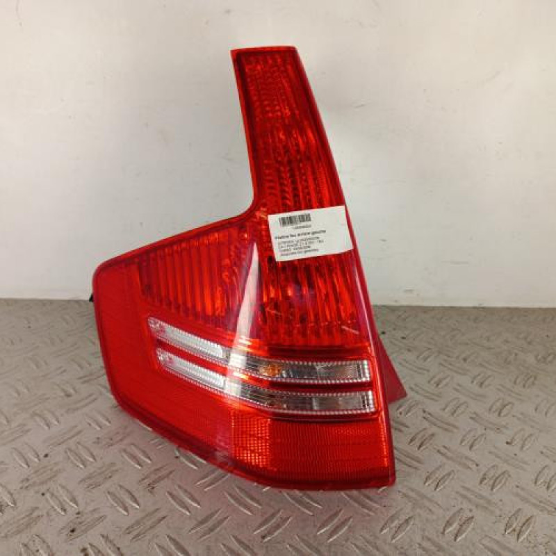 Feu arriere principal gauche (feux) CITROEN C4 1 Feu arriere principal gauche (feux) CITROEN C4 1