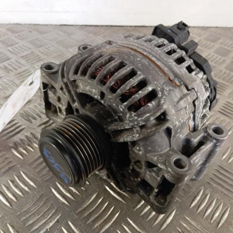 Alternateur AUDI A4 3 Alternateur AUDI A4 3