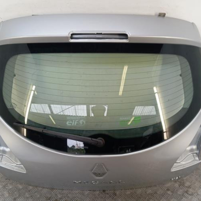 Malle/Hayon arriere RENAULT MEGANE 3
