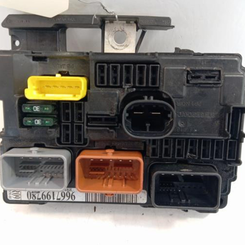 Boitier servitude moteur (BSM) PEUGEOT 207