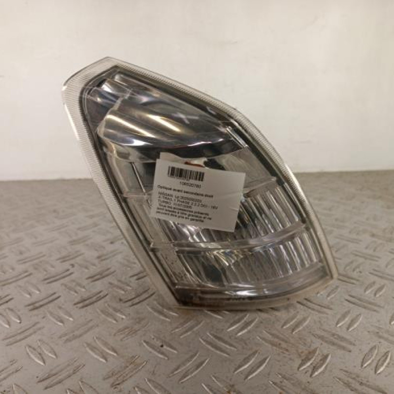 Optique avant secondaire droit (feux)(clignotant) NISSAN X-TRAIL 1