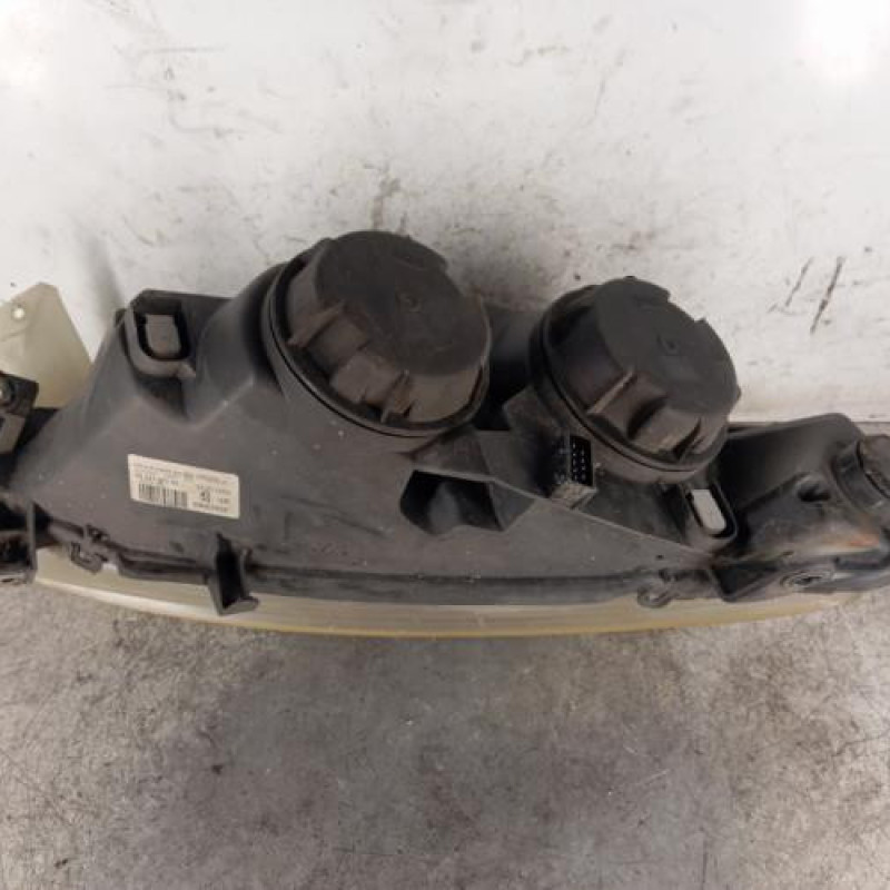 Optique avant principal gauche (feux)(phare) PEUGEOT 307