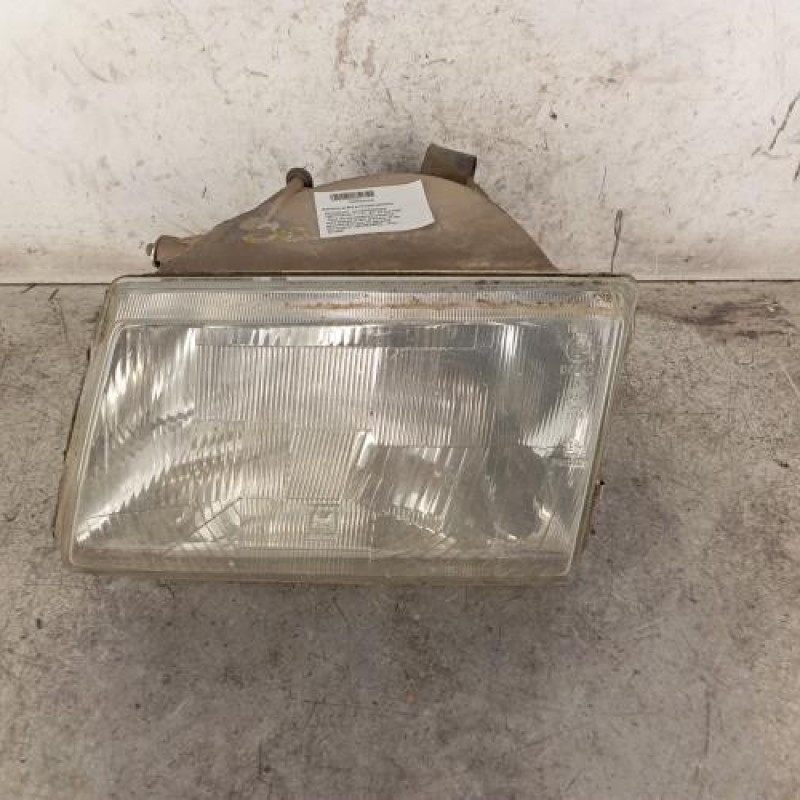 Optique avant principal gauche (feux)(phare) PEUGEOT 309
