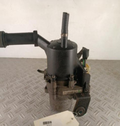 Pompe de direction PEUGEOT 5008 1